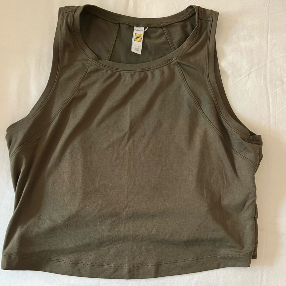 Green workout tank